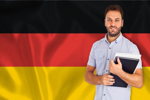 کتاب ها و منابع آموزش زبان آلمانی