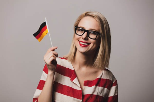سلام و احوال پرسی آلمانی و آداب و رسوم آلمانی ها